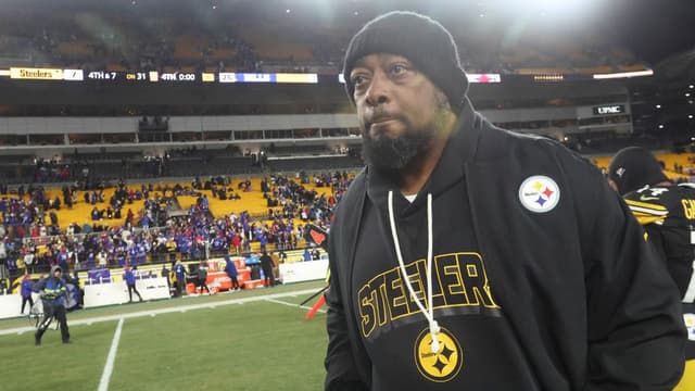“Mike Tomlin Has to Go”: Emmanuel Acho Joins Steelers Fans After Blowout Loss
