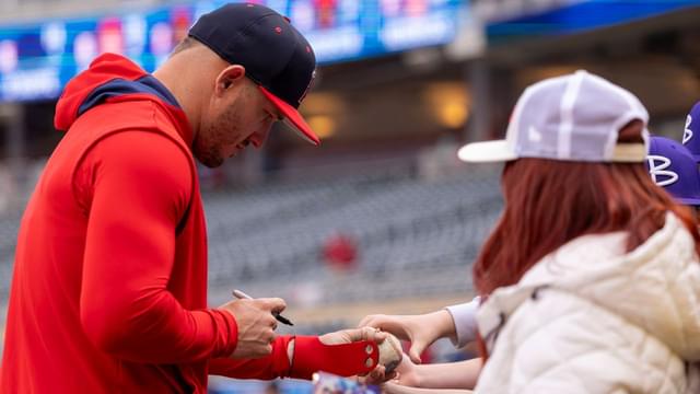 Mike Trout’s 400th HR Made Unforgettable by Fan’s Touching Request