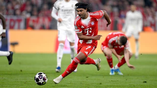 Serge Gnabry Injury Puts Bayern Run-In and World Cup Hopes in Doubt