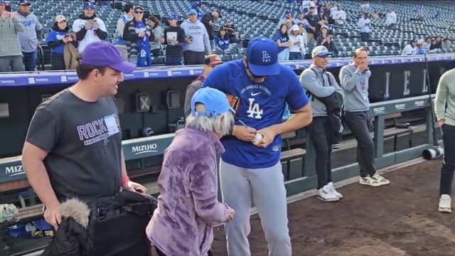 100-Year-Old Nagasaki Atomic Bomb Survivor Meets Shohei Ohtani at Coors