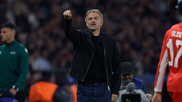 PSG Hunt for Éli Junior Kroupi and Yan Diomande as Bradley Barcola Exit Looms