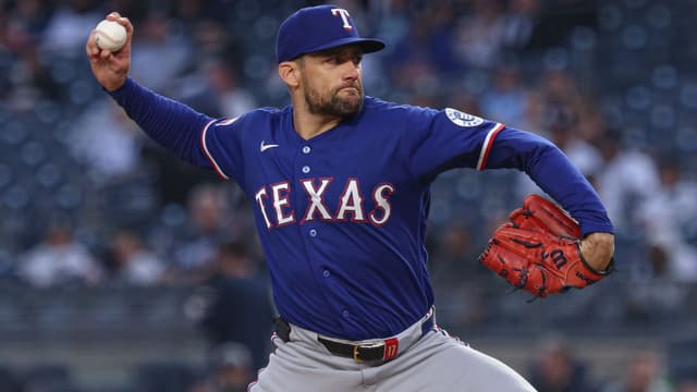 Nathan Eovaldi Placed on 15-Day IL Due to Inflammation in Pitching Elbow