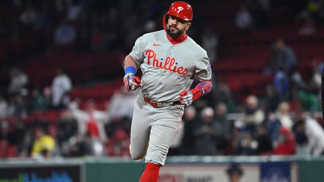 Phillies’ Kyle Schwarber Scratched Before Nationals Game With Back Injury Concern