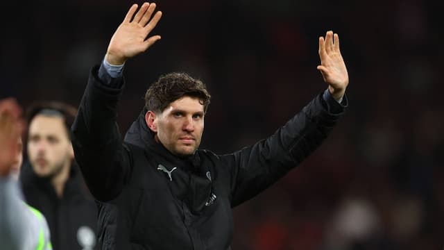 Vincent Kompany Pushes for John Stones Reunion at Bayern