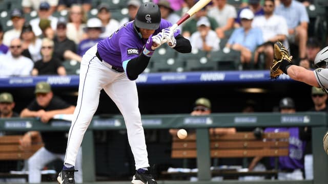 Mickey Moniak Heads to IL With Ankle Sprain