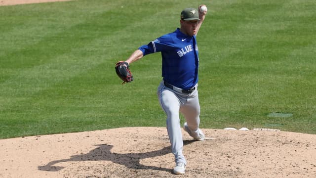 Blue Jays Lose Joe Mantiply Long Term to Knee Surgery