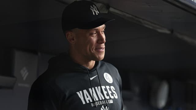 Aaron Judge Waits on Specialist as Max Fried Ramps Throwing