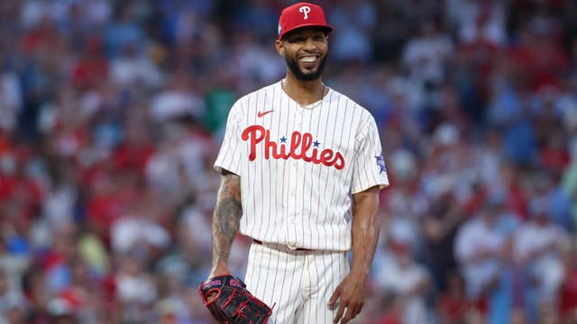Cristopher Sánchez Becomes First Starter to Reach 10 Wins in 8-0 Victory Over Pirates