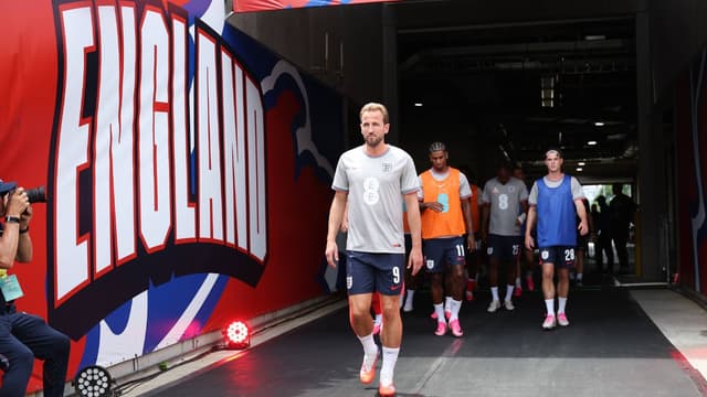 England Team Chef Stopped From Boarding World Cup Train