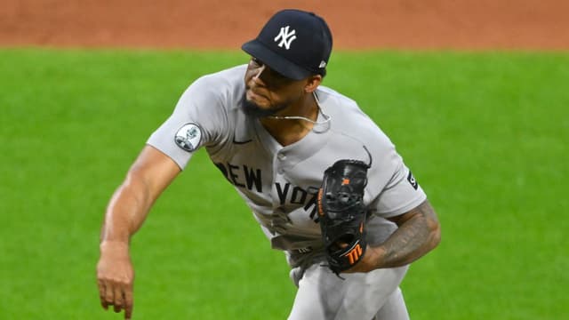 White Sox Exploit Camilo Doval in 5-1 Rout of Yankees