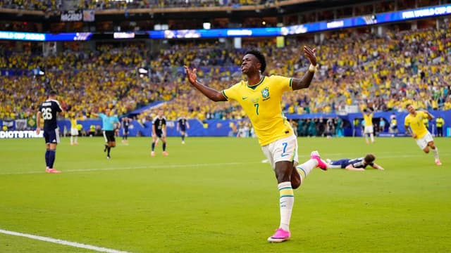 Vinicius Lands Among Jairzinho, Romário, Ronaldo and Rivaldo With Group-Stage Scoring Run