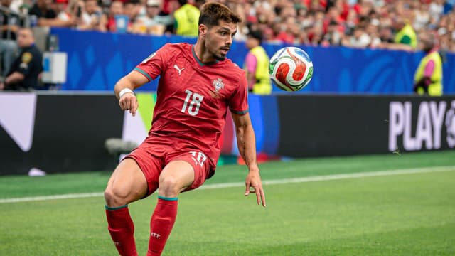 Pedro Neto Laughs Off ‘Most Handsome Player’ World Cup Tag