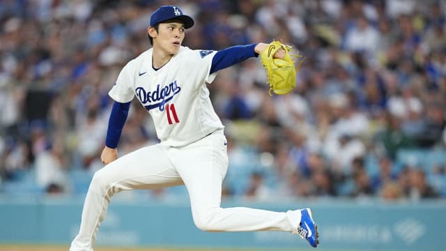 Dalton Rushing Hails Roki Sasaki After Fiery Performance in Win Over Yankees