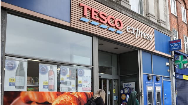 Tesco To Shut 2,000 Stores Early If England Reach Final