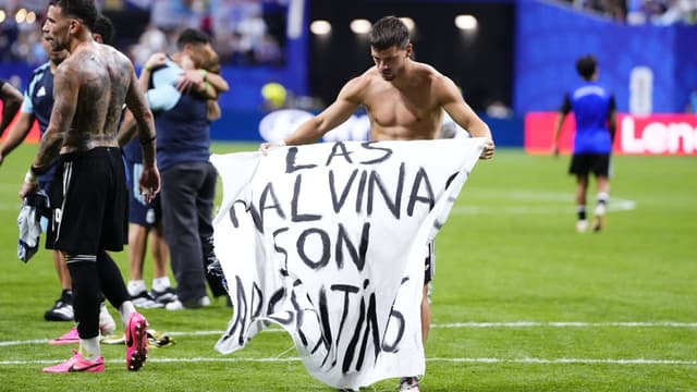 Falkland Islands Government Issues Statement After Argentina Players' Banner Display
