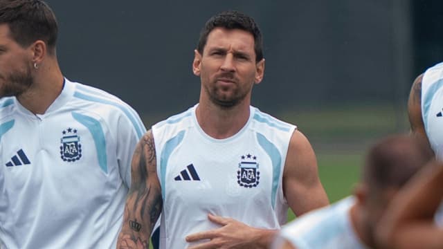 Spain Coach Recalls Failed Plan To Stop Lionel Messi