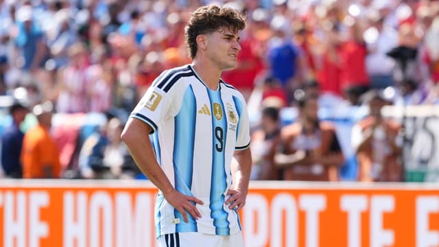 Julian Alvarez Blocks Arsenal Deal Over Barcelona Preference