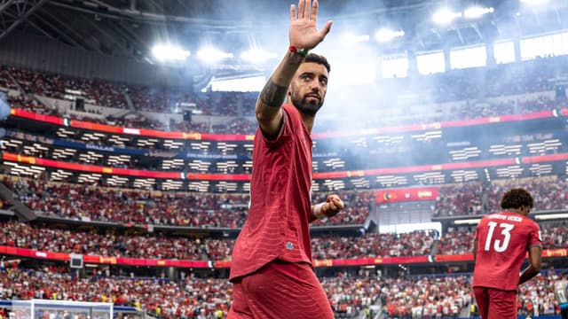 Bruno Fernandes Open to Galatasaray Move as Manchester United Set Price