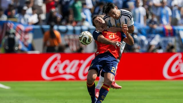 Lisandro Martinez Pushes Back on Anti-Argentina World Cup Narrative