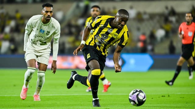 Inter Milan Joins Moussa Diaby Race as Leverkusen Eyes Return