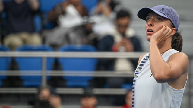 Iga Swiatek’s 109-0 WTA 1000 First-Set Streak Ends in Doha Loss