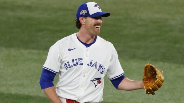 Shane Bieber Says Blue Jays Stay Was Easy After ‘Most Fun I’ve Ever Had’