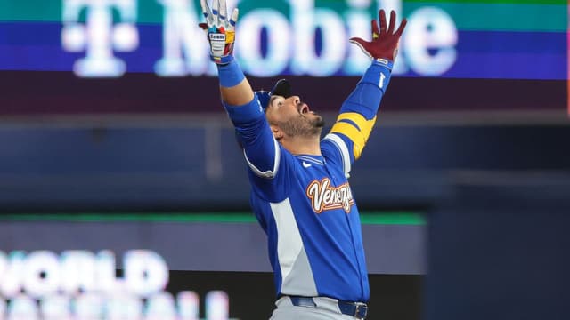 Eugenio Suárez Fires Back at Doubters After Venezuela’s WBC Triumph