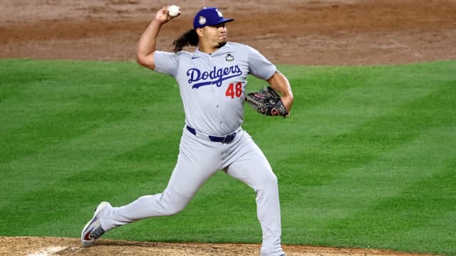 Brusdar Graterol Details 20-Pound Weight Loss This Offseason