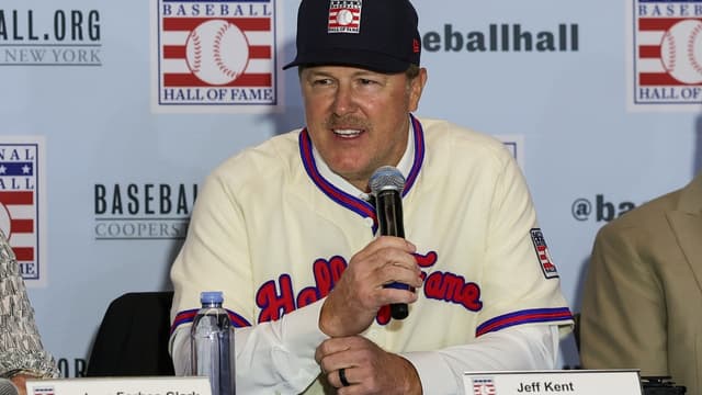 Jeff Kent Delivers Profane Rant About Alex Rodriguez