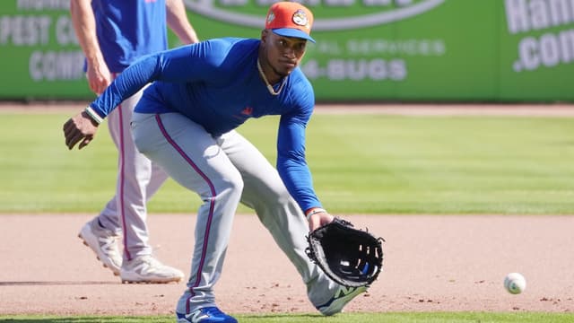 Jorge Polanco Embraces Learning Curve at First Base This Spring