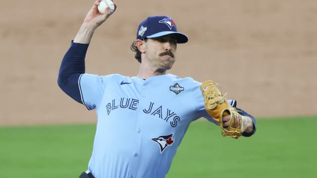 Shane Bieber “Chomping at the Bit” After Heavy Throw Day, Says Manager John Schneider