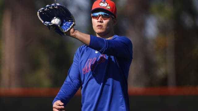 Mets’ Kodai Senga Open to Pitching Every Five Days, Carlos Mendoza Confirms