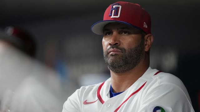 Albert Pujols Cracks Joke When Asked to Name Sick DR Players