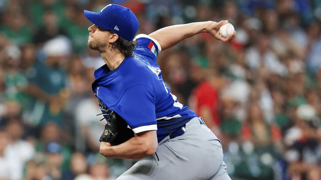 Aaron Nola Gets the Ball for Italy in WBC Semifinal