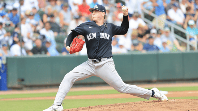 Yankees Plan Early Four-Man Rotation With Weathers in Game 4