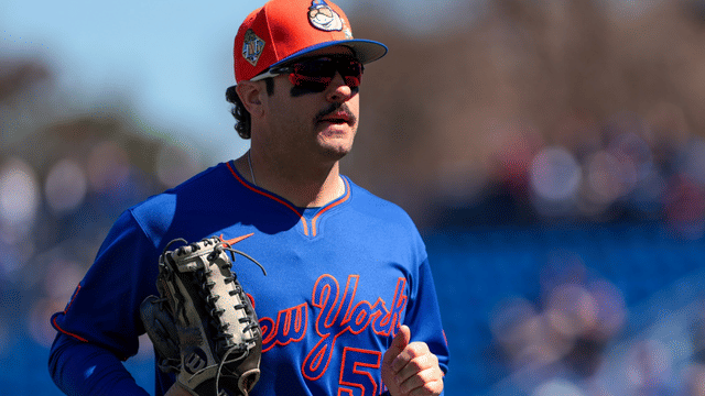 Mike Tauchman Undergoes Successful Knee Surgery