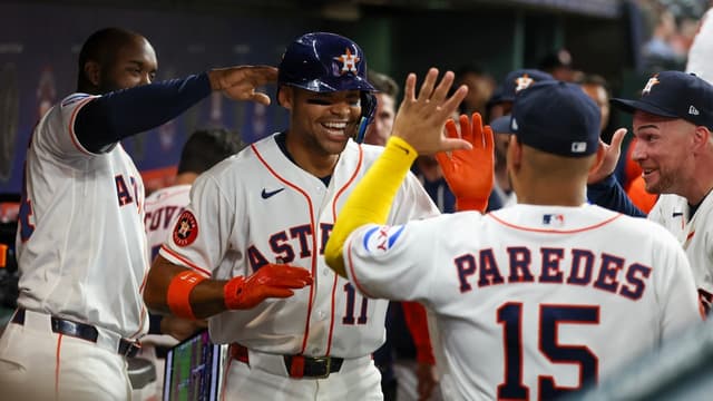 Astros’ Offense Is Racking Up Runs and Rankings Early