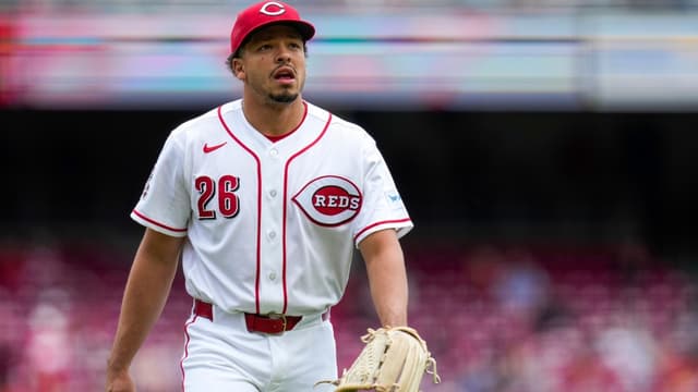Chase Burns Faces Red-Hot Phillies Under Don Mattingly