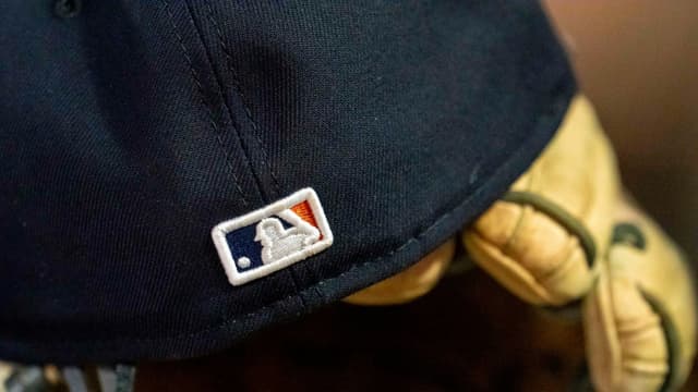 Mets, Dodgers Among Teams Above Proposed Payroll Ceiling