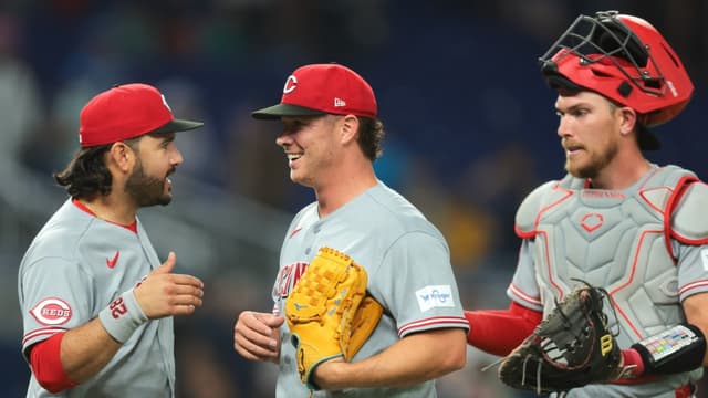 Cincinnati Takes Down MLB-Leading Braves 6-4