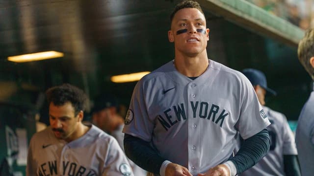 Yankees Get Injury Scare As Aaron Judge Deals With Sore Shoulder