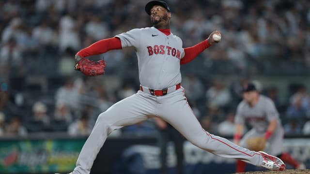 Aroldis Chapman Wants Brian Cashman Apology Before Any Yankees Reunion