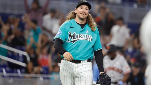 Red-Hot Marlins Bring MLB's Longest Winning Streak Into Monday