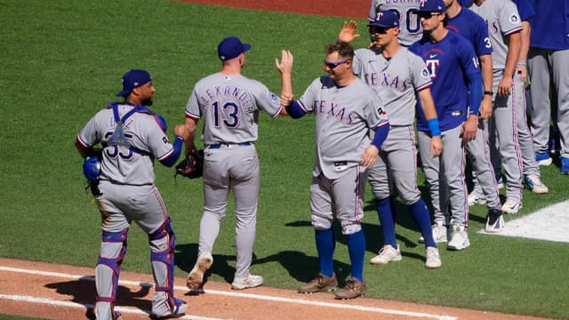 Rangers Take Sole Possession of AL West Lead Before Guardians Showdown