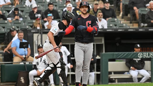 White Sox, Guardians Open Crucial Series With AL Central Lead on the Line
