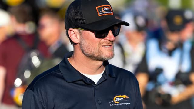 Dale Earnhardt Jr. Does Not Want the Ownership of Tracks By NASCAR to Go Away