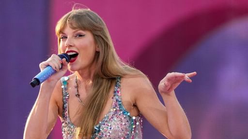 Who Was the Taylor Swift Doppelgänger Who Attended the Chiefs Preseason Game?