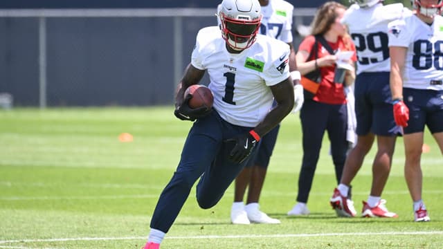 A.J. Brown and Jalen Hurts Now Wear the Same Jersey Number
