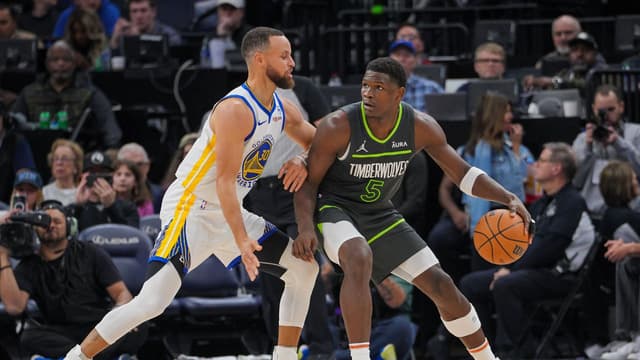 What NBA Games Are On Tonight? (December 12): Warriors-Wolves Headline 8 Game Slate