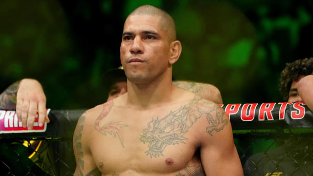 Alex Pereira Hints at Moving Up to Heavyweight Division: "It Gets Harder for Me"